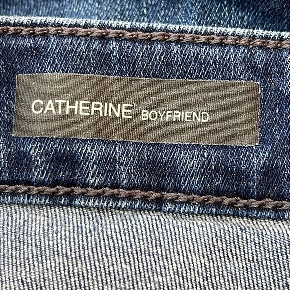 Kut from the Kloth Catherine Boyfriend Jeans Size 8 Med Wash Mid-rise EUC - Picture 7 of 12